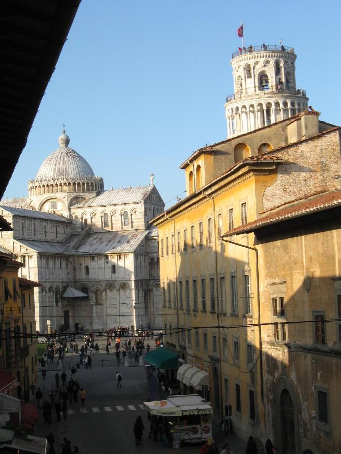 Window To The Tower Bed and Breakfast Pisa Buitenkant foto